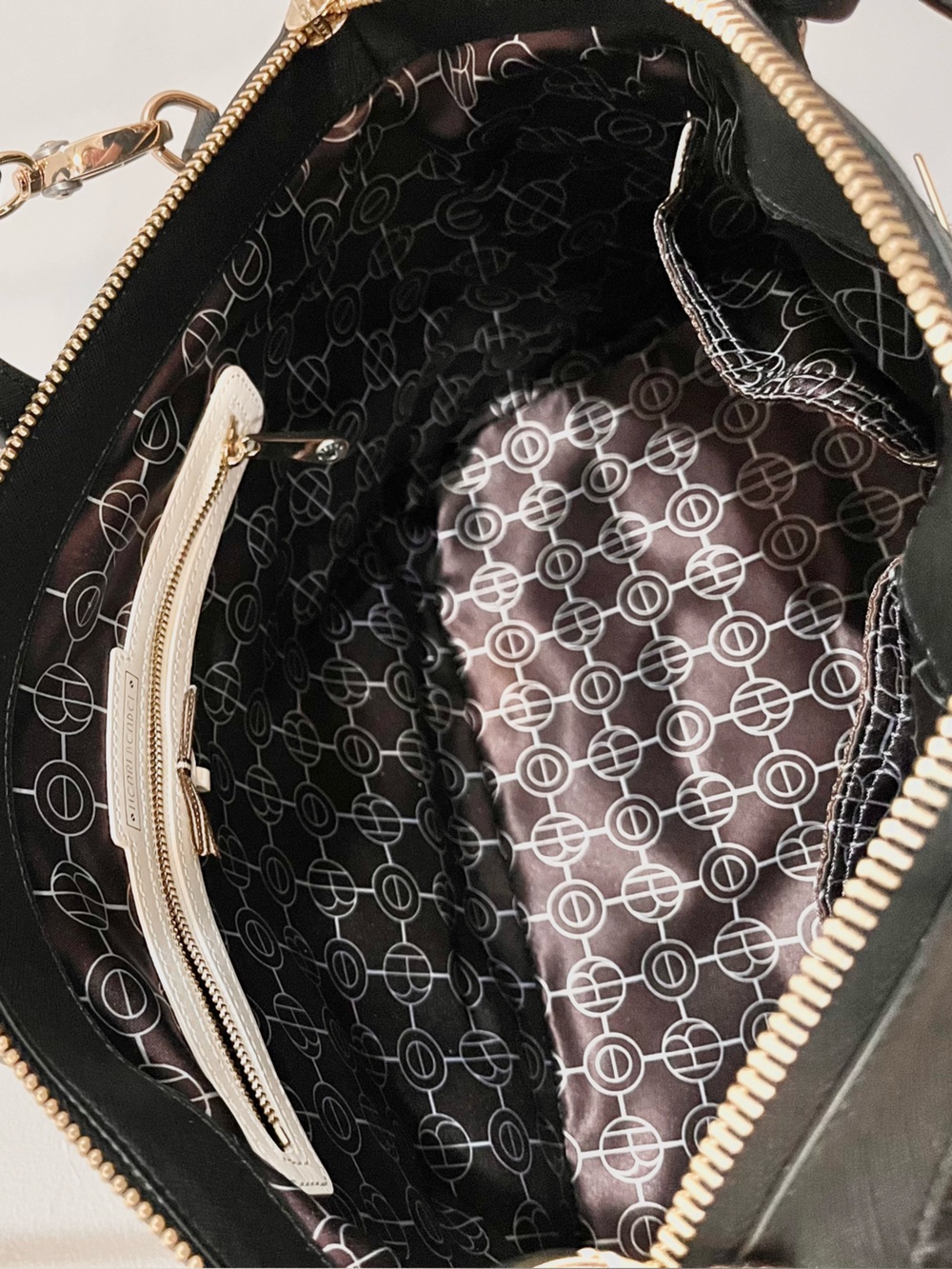 Henri Bendel West 57th Calf Hair & Saffiano Leather Crossbody/Satchel NWOT - Picture 13 of 15